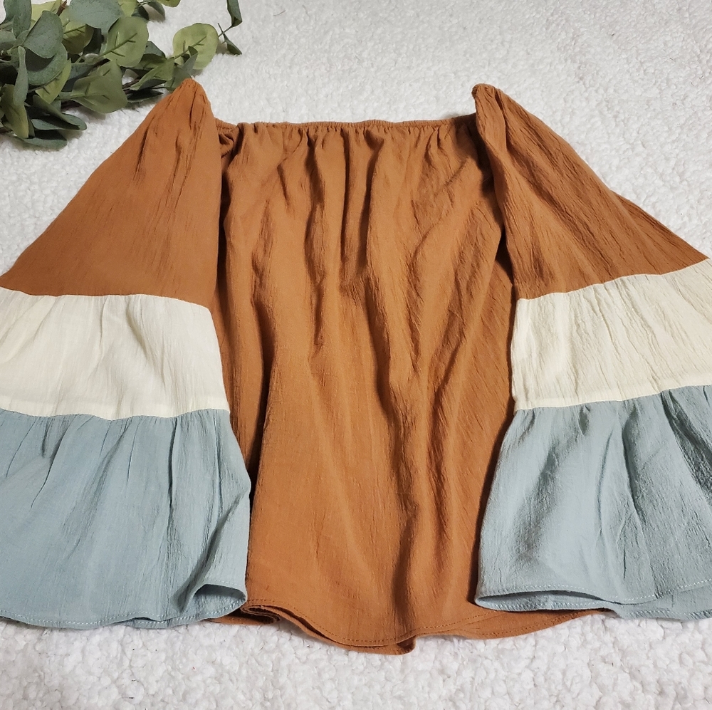 Listicle Off The Shoulder Bell Sleeve Crepe Top
